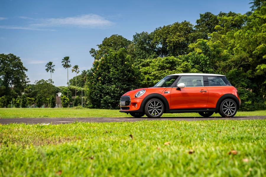  Mini Cooper (F56) 2018 года  (SG) (фото 14 из 18)